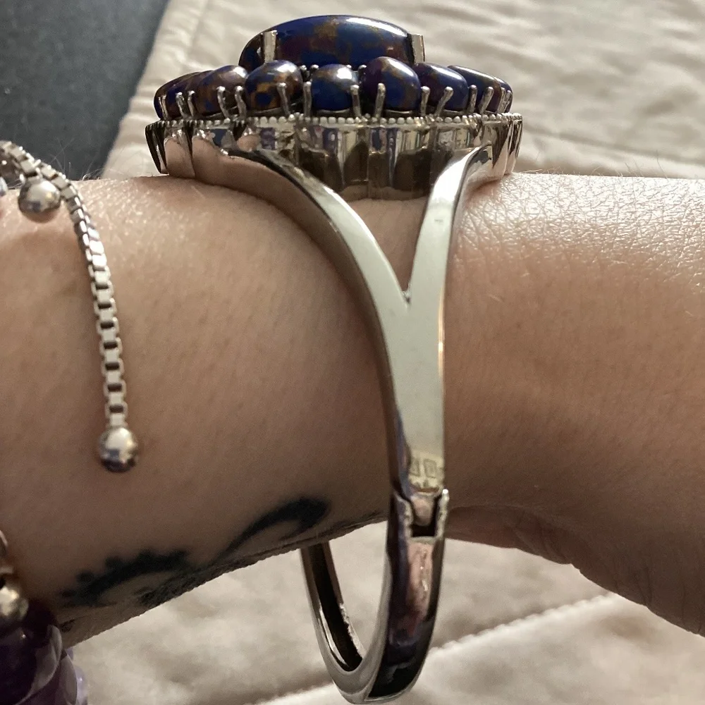 NWOT – Pure Stainless steel, Large round & oval Purple Dahlia bangle bracelet - Picture 6 of 16